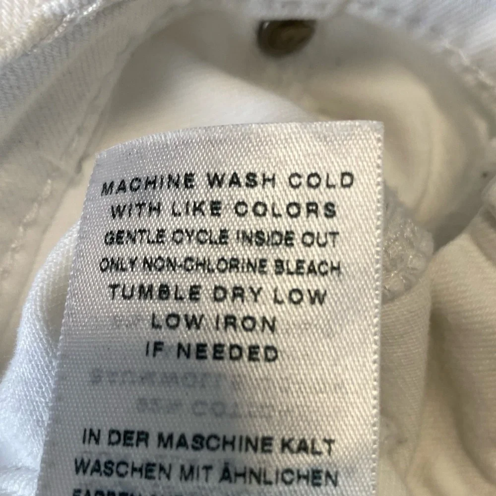 True Religion Cora White Mid Rise Straight - Size 27 - Picture 13 of 15